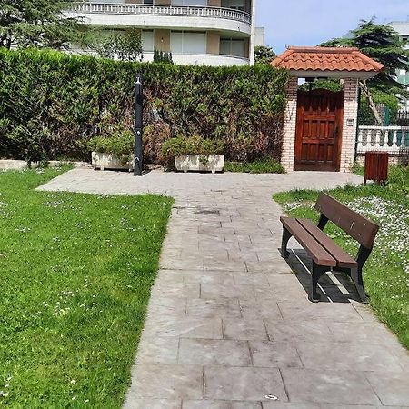 Appartement Reformado, A 2Min De Playa, En La Mejor Zona. à Laredo Extérieur photo
