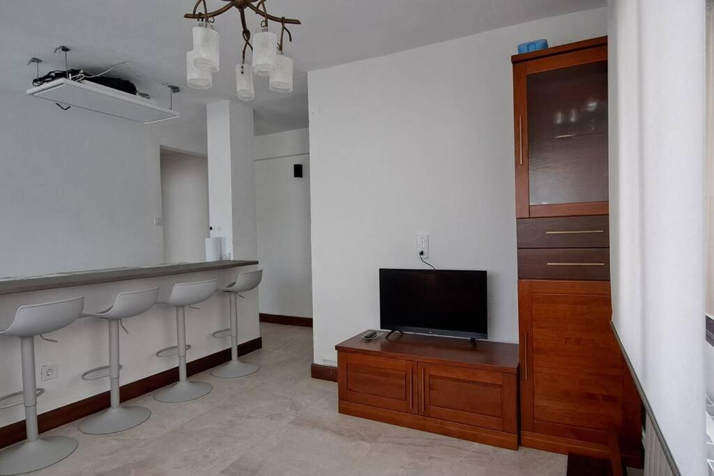 Appartement Reformado, A 2Min De Playa, En La Mejor Zona. à Laredo Extérieur photo